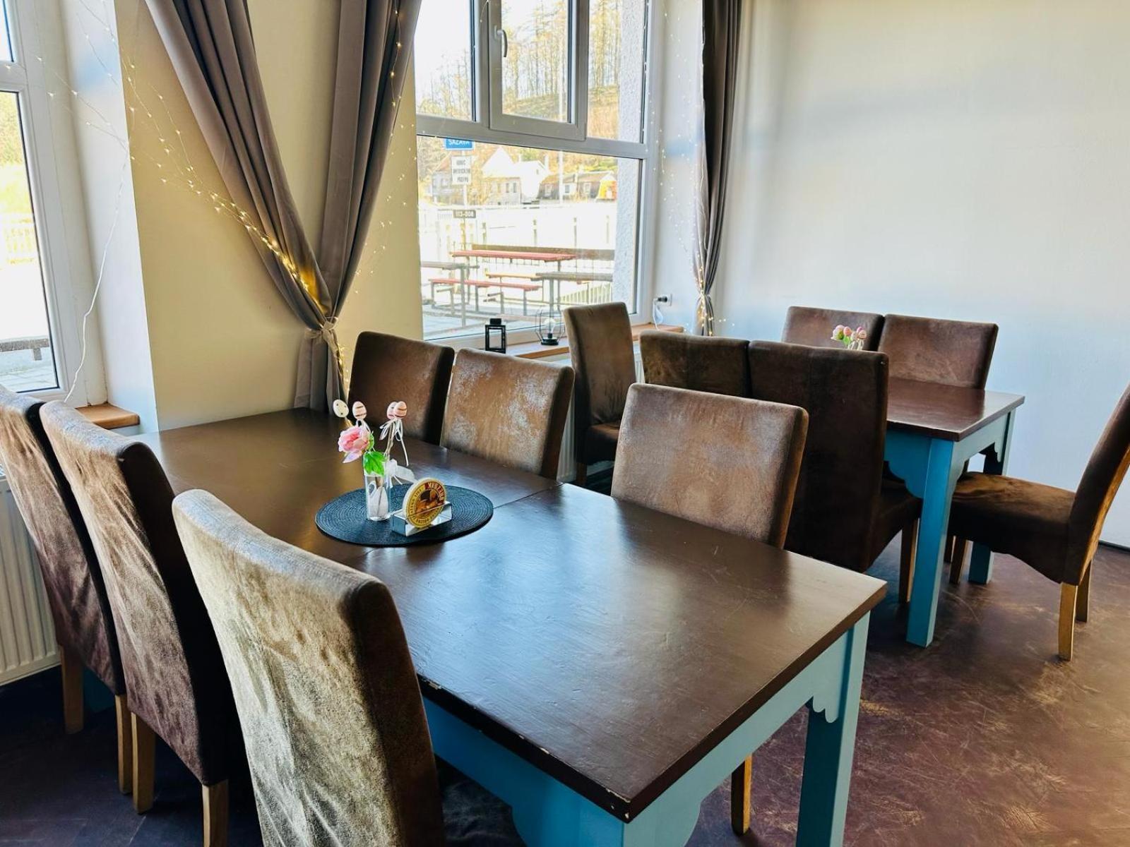 Hotel Ostende Chocerady Eksteriør billede